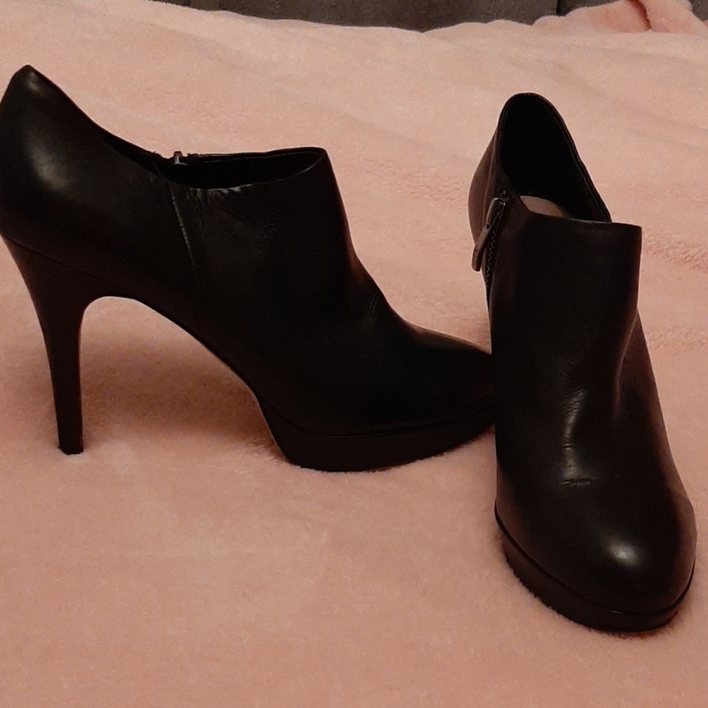 Vince Camuto booties